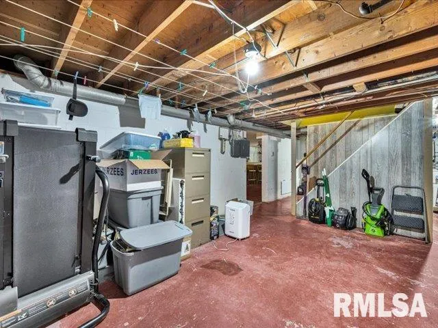 $120,000 | 4011 North Sterling Avenue, Peoria, IL 61615