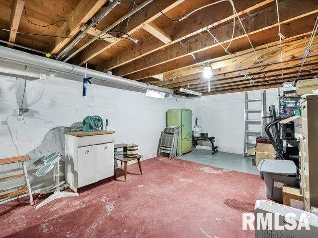 $120,000 | 4011 North Sterling Avenue, Peoria, IL 61615