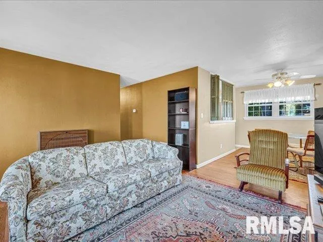 $120,000 | 4011 North Sterling Avenue, Peoria, IL 61615