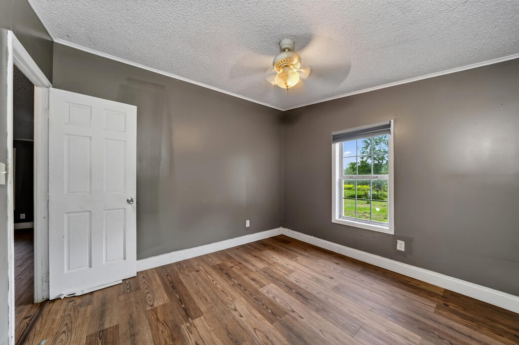 297 Norris Road Waverly, NY 14892 - Photo 36 of 41 Gallery Image 36