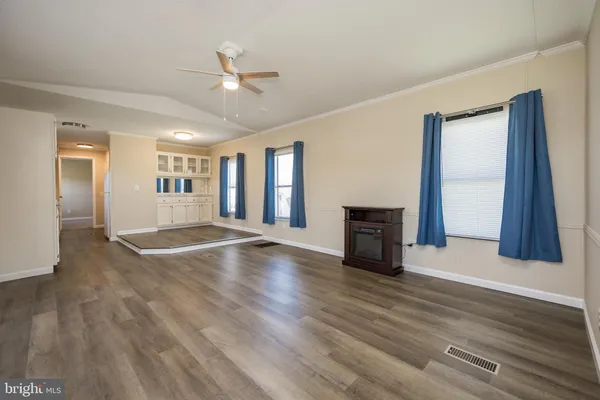 $69,900 | 933 Laura Lee Circle, Unit 187, Bear, DE 19701