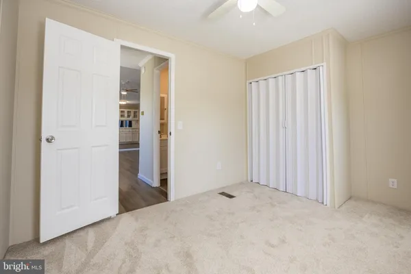 $69,900 | 933 Laura Lee Circle, Unit 187, Bear, DE 19701