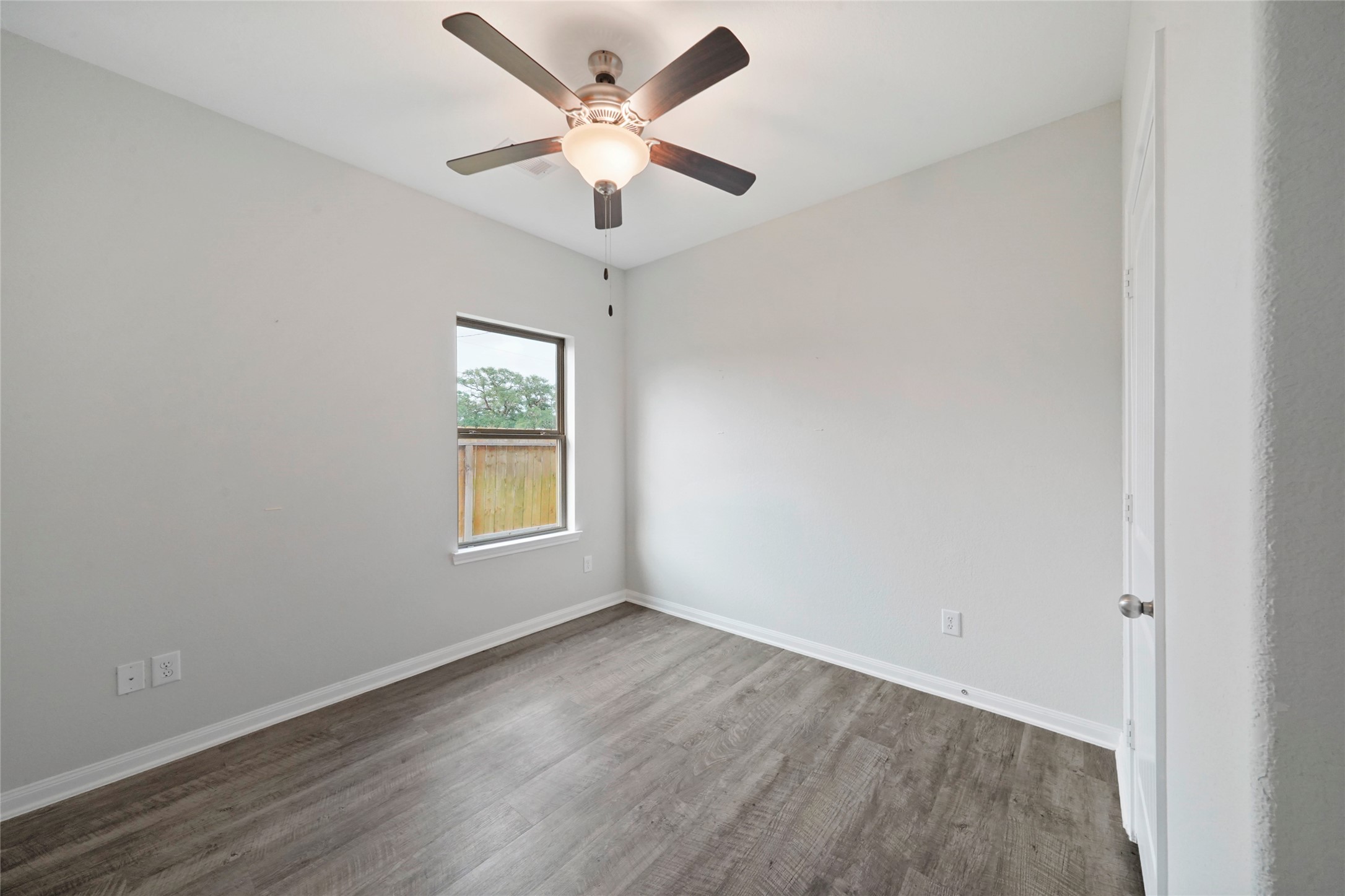 600 Danielle Dayton, TX 77535 - Photo 13 of 19 Representative Photo. Not Actual Home.