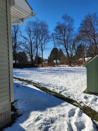 $1,500 | 63 Jefferson Road, Unit A, Red Hook, NY 12571