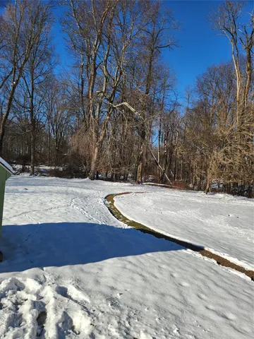 $1,800 | 63 Jefferson Road, Unit A, Red Hook, NY 12571