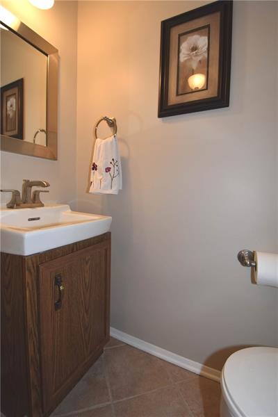 421 Redrome Circle East Bridgeville, PA 15017 - Photo 11 of 22