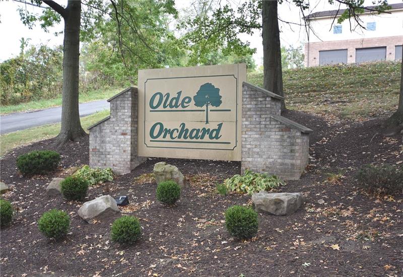 421 Redrome Circle East Bridgeville, PA 15017 - Photo 22 of 22