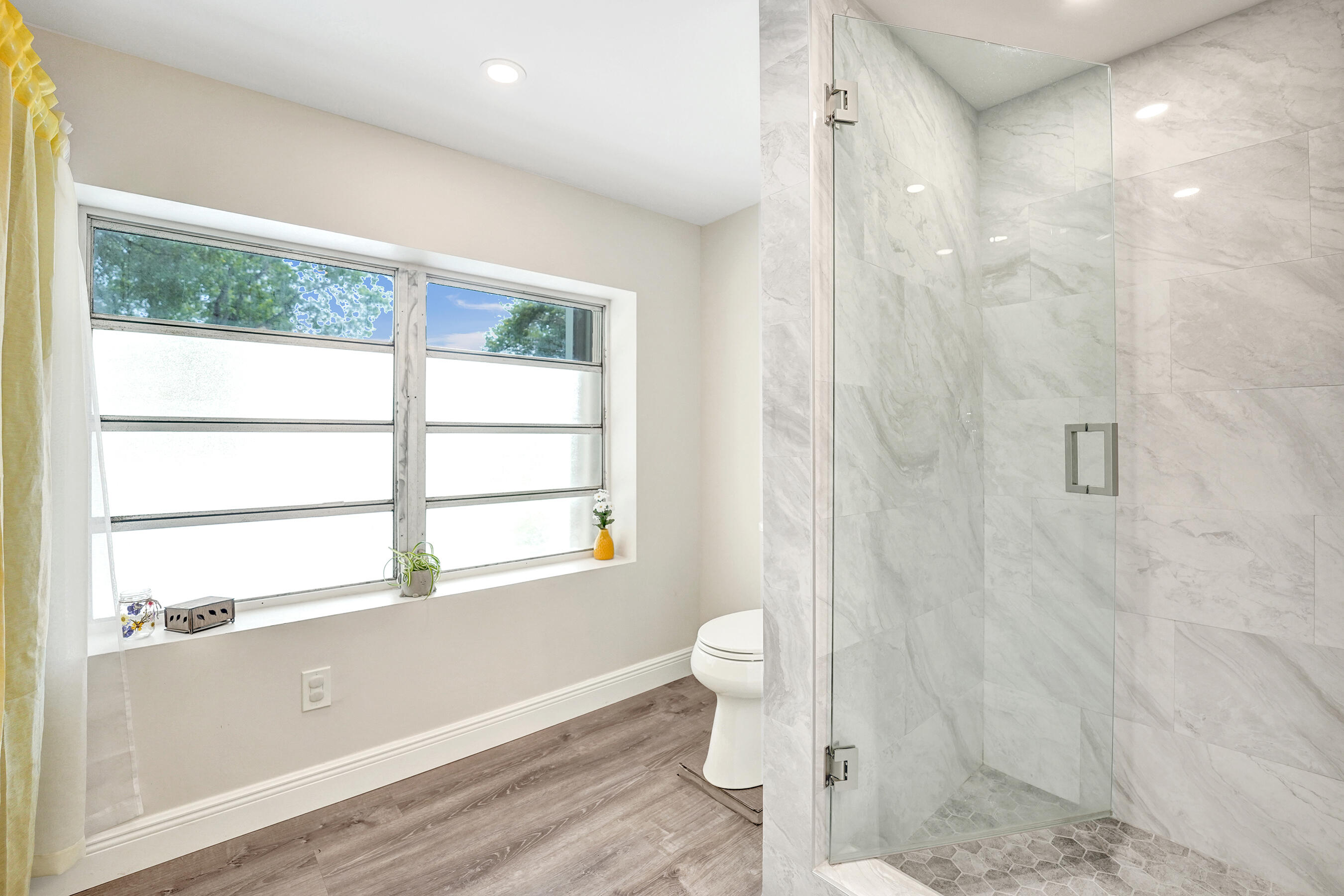 1341 North 30th Road Hollywood, FL 33021 - Photo 48 of 61 DSC08474