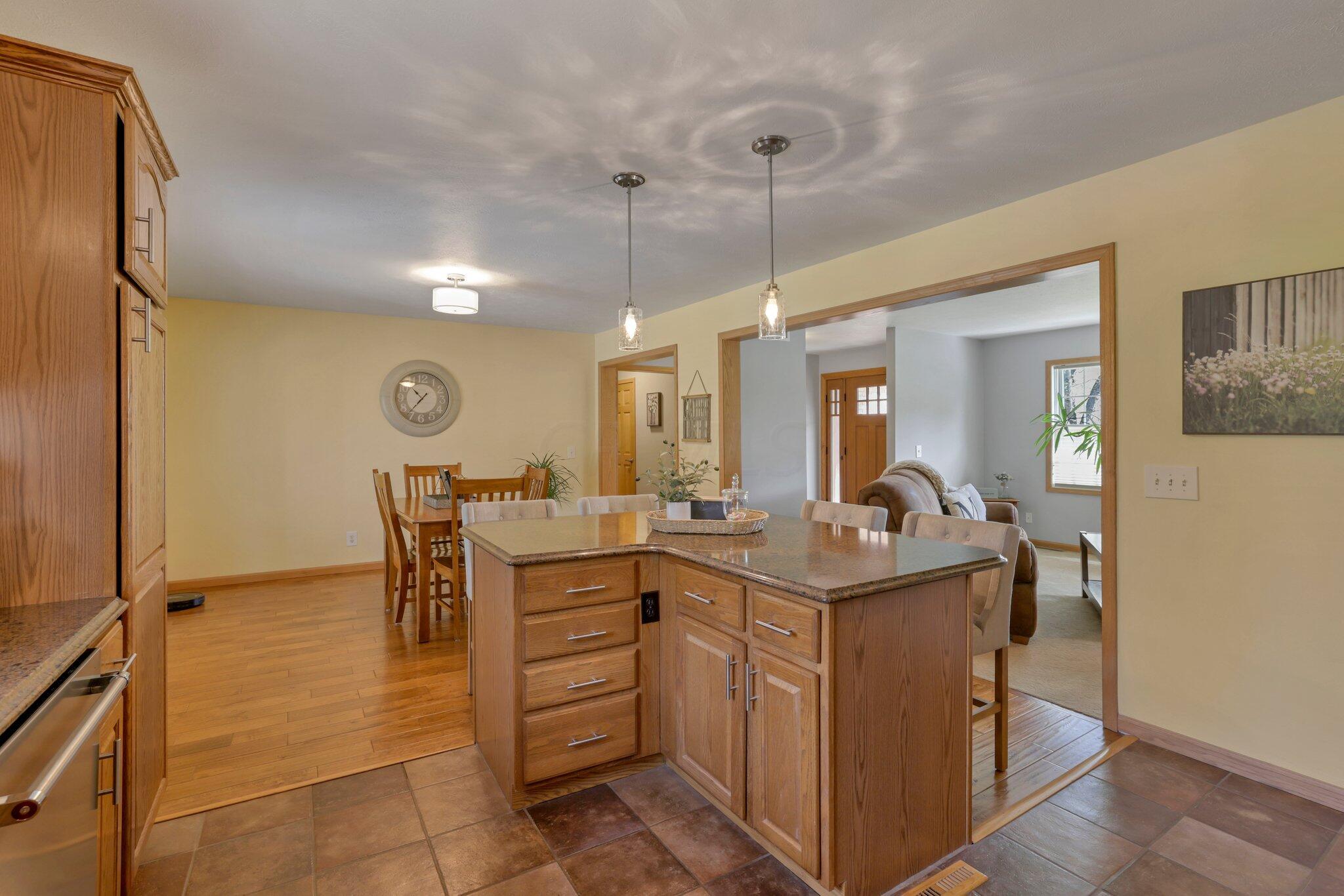4700 Ellerman Road Zanesville, OH 43701 - Photo 22 of 101 30-web-or-mls-GR7A6706