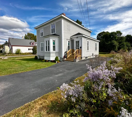 $329,900 | 112 South Street, Calais, ME 04619