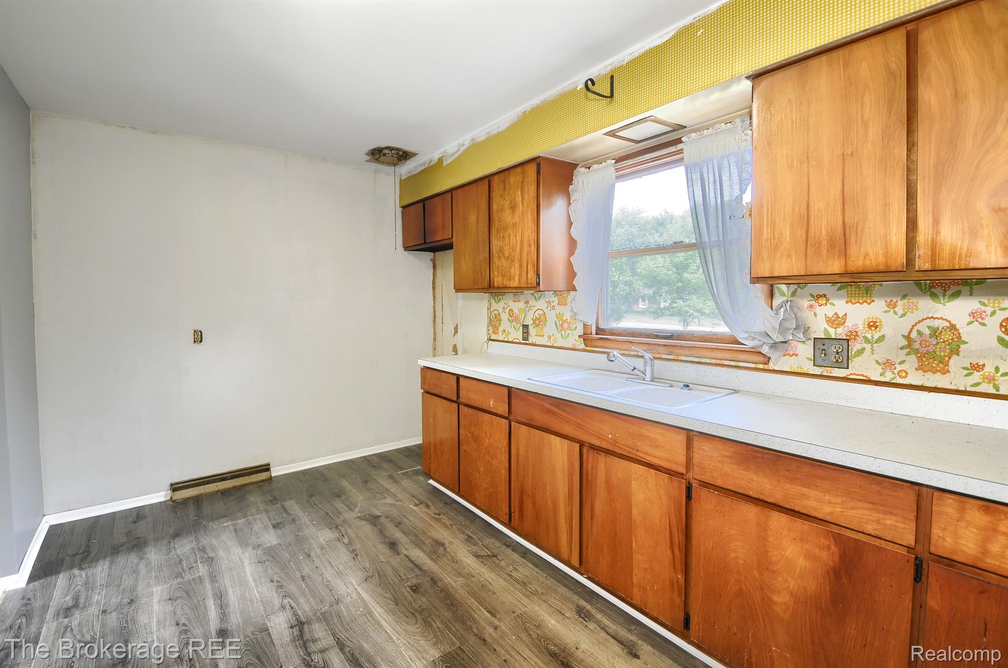 6029 West Wilson Road Clio, MI 48420 - Photo 10 of 21 Gallery Image 10