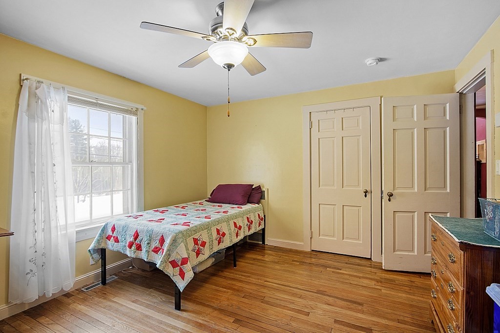 89 Fitchburg Road Townsend, MA 01469 - Photo 25 of 41