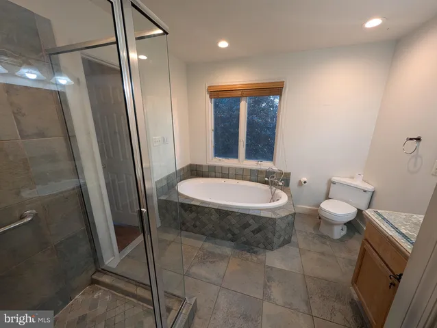 $1,100,000 | 4822 Chevy Chase Boulevard, Chevy Chase, MD 20815