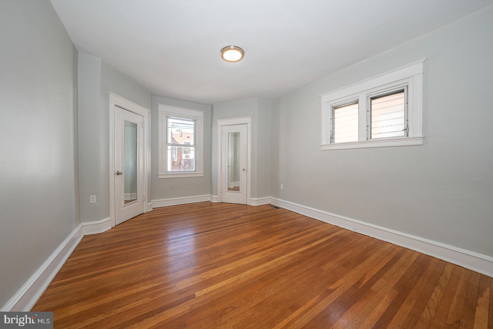 239 Avon Road Upper Darby, PA 19082 - Photo 18 of 56