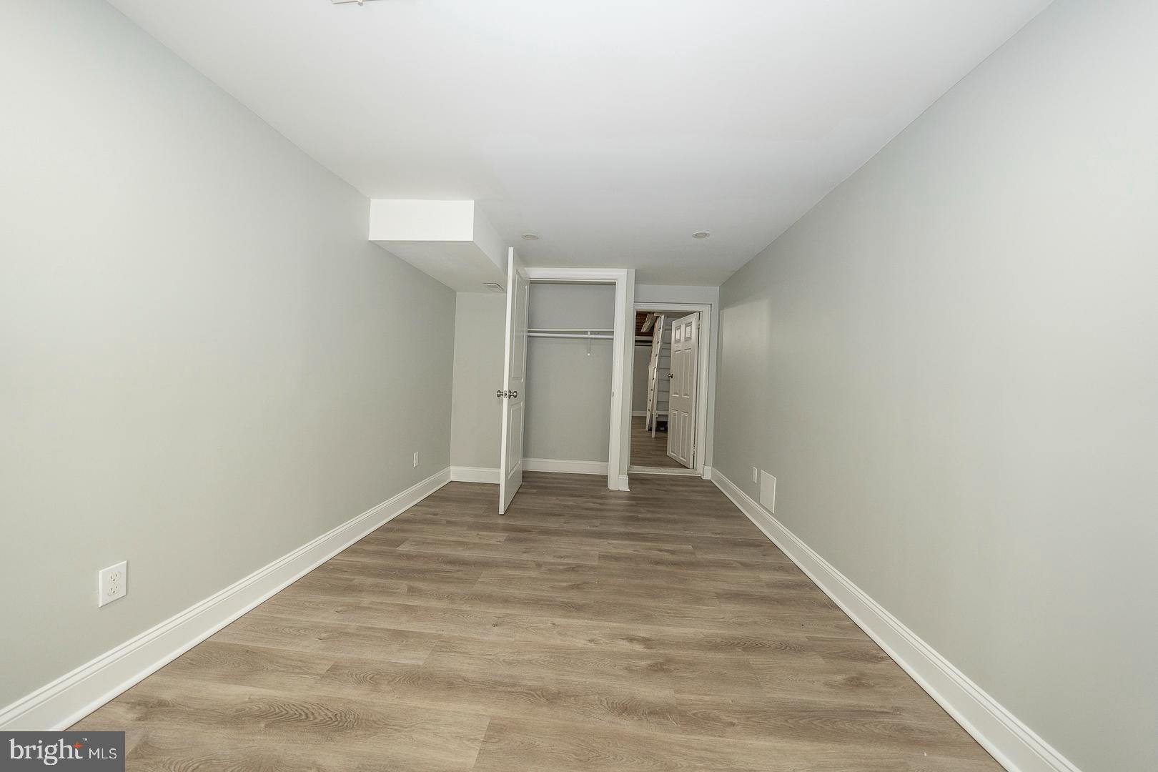 239 Avon Road Upper Darby, PA 19082 - Photo 44 of 56
