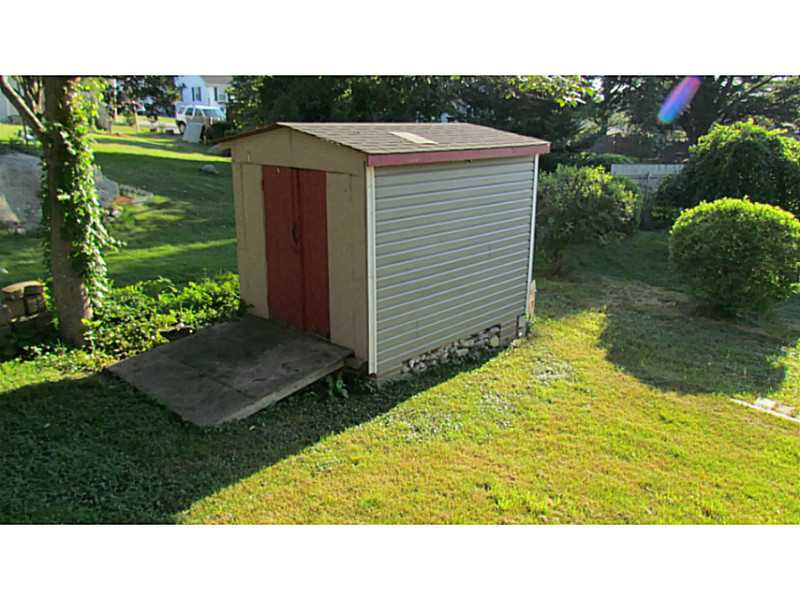 7 Borden Road Tiverton, RI 02878 - Photo 11 of 12 Exterior Front.