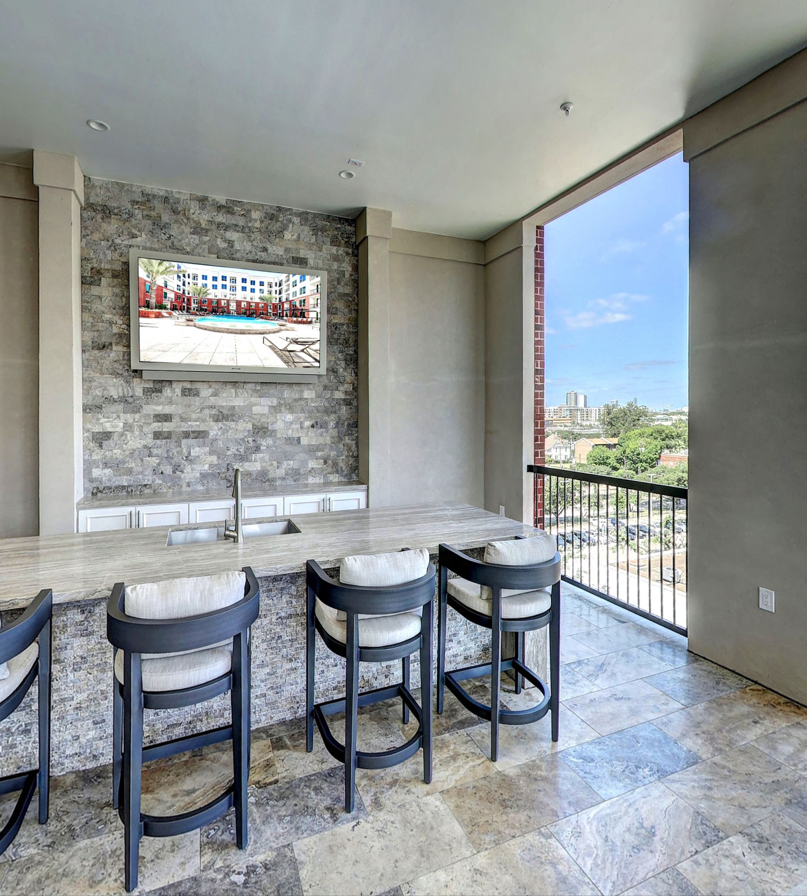 2111 Austin Street, Unit 433 Houston, TX 77002 - Photo 7 of 8