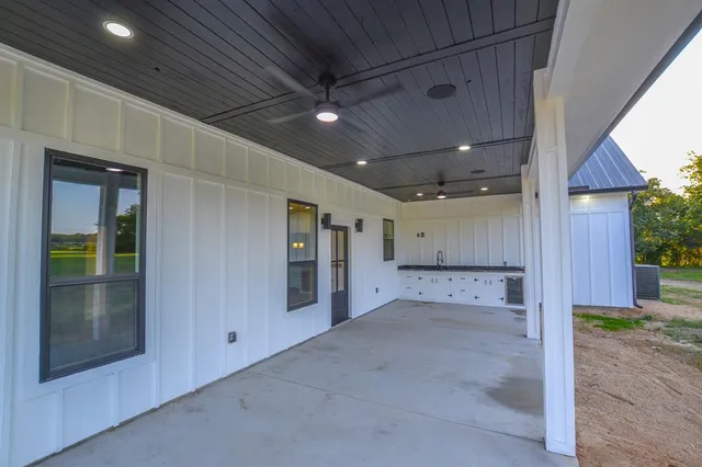 a view of a hallway with entryway