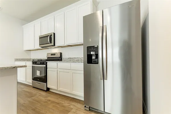 $2,100 | 4214 Ramsbury Reach Court, Fulshear, TX 77441