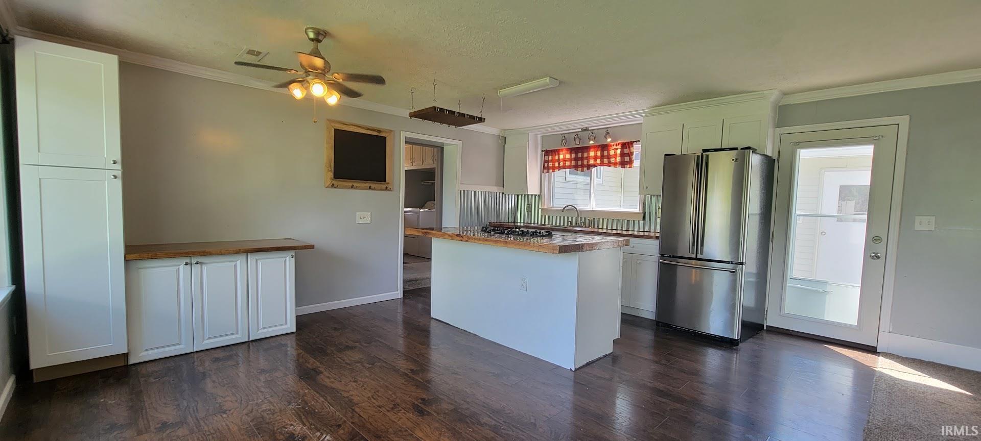 13145 West River Road Shoals, IN 47581 - Photo 6 of 24