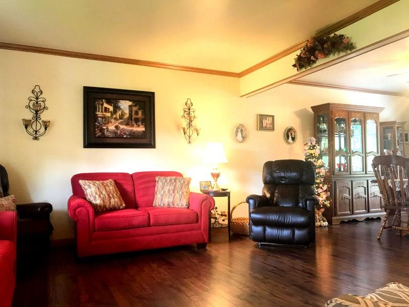 146 East Brewster Road Butler, PA 16001 - Photo 5 of 25 Gallery Image 5