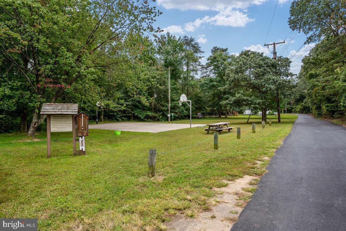 976 Shore Acres Road Arnold, MD 21012 - Photo 36 of 40 Serene park with basketball court