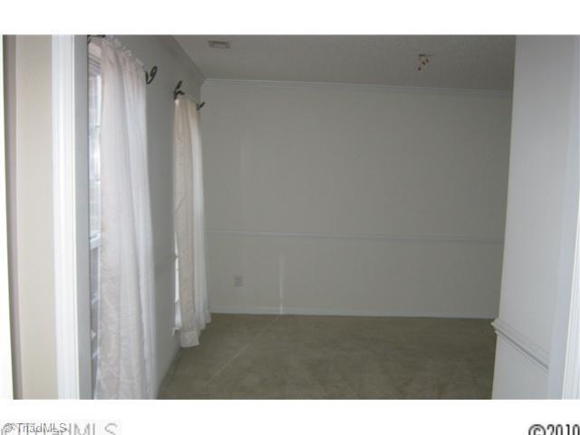6511 Nevin Road Charlotte, NC 28262 - Photo 3 of 6 Den/Family/Great Room.