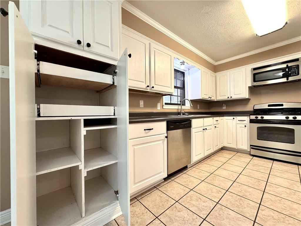 121 Ryland Road Pineville, LA 71360 - Photo 19 of 60