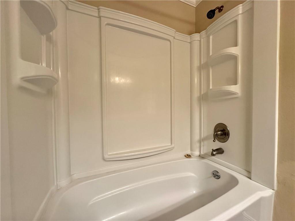 121 Ryland Road Pineville, LA 71360 - Photo 36 of 60