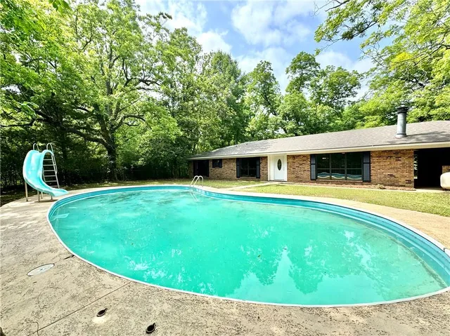 $298,500 | 121 Ryland Road, Pineville, LA 71360