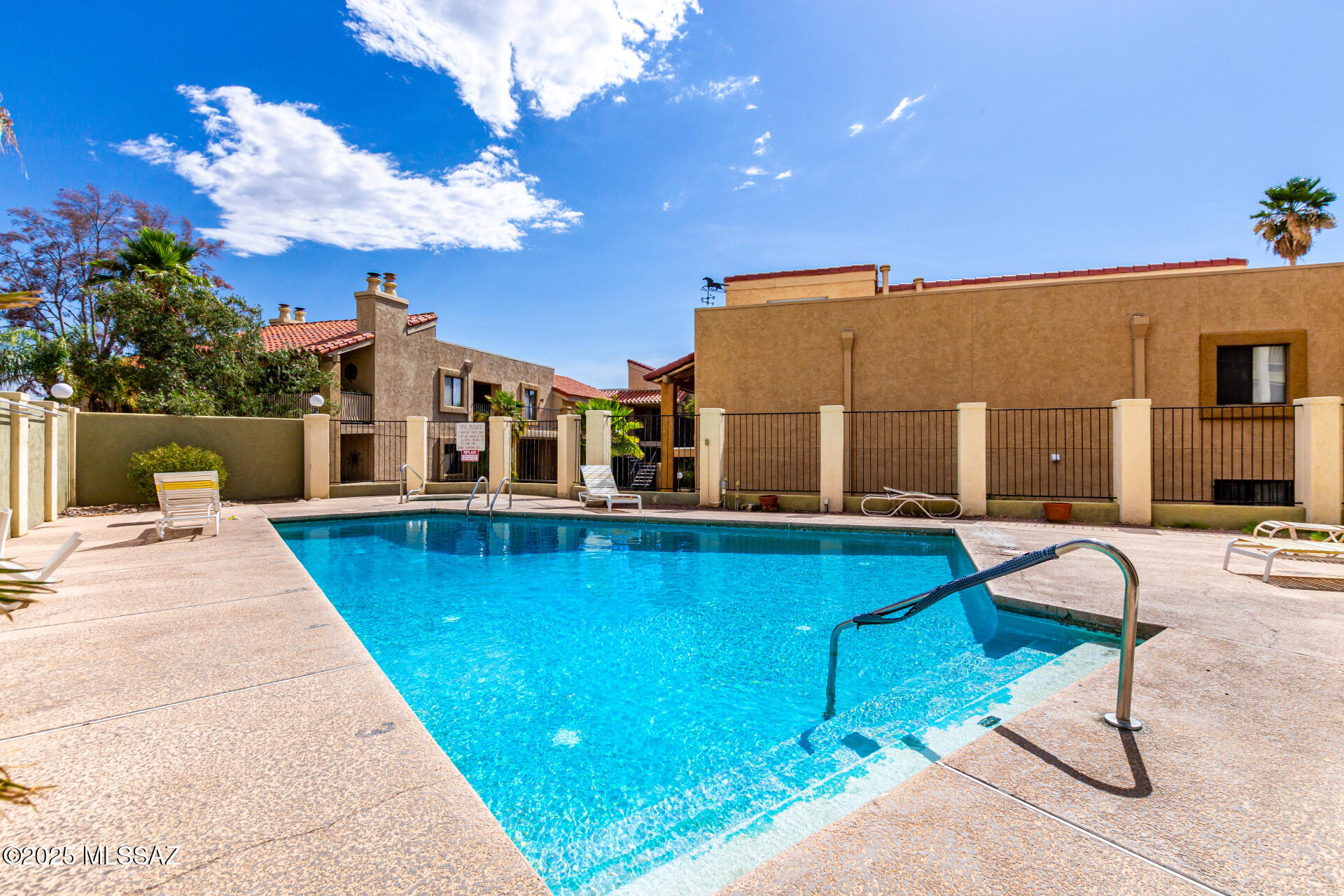 8271 North Oracle Road, Unit 243 Tucson, AZ 85704 - Photo 25 of 27 Gallery Image 25