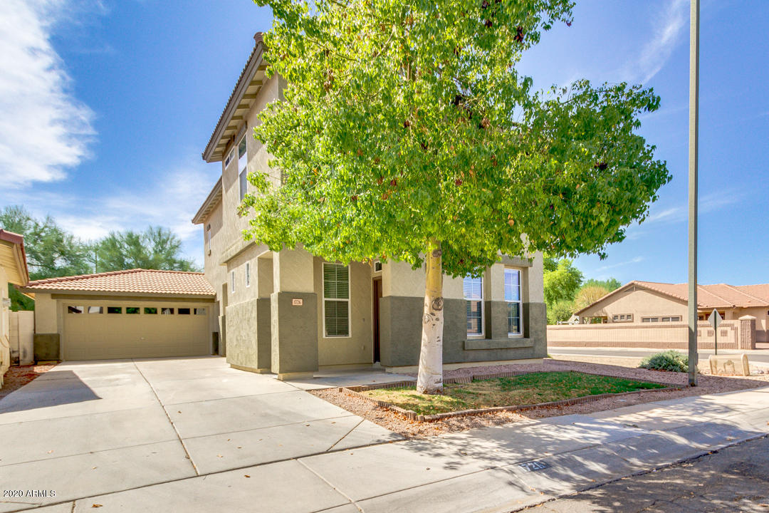 1726 South Rome Street Gilbert, AZ 85295 - Photo 1 of 30 02-Rome