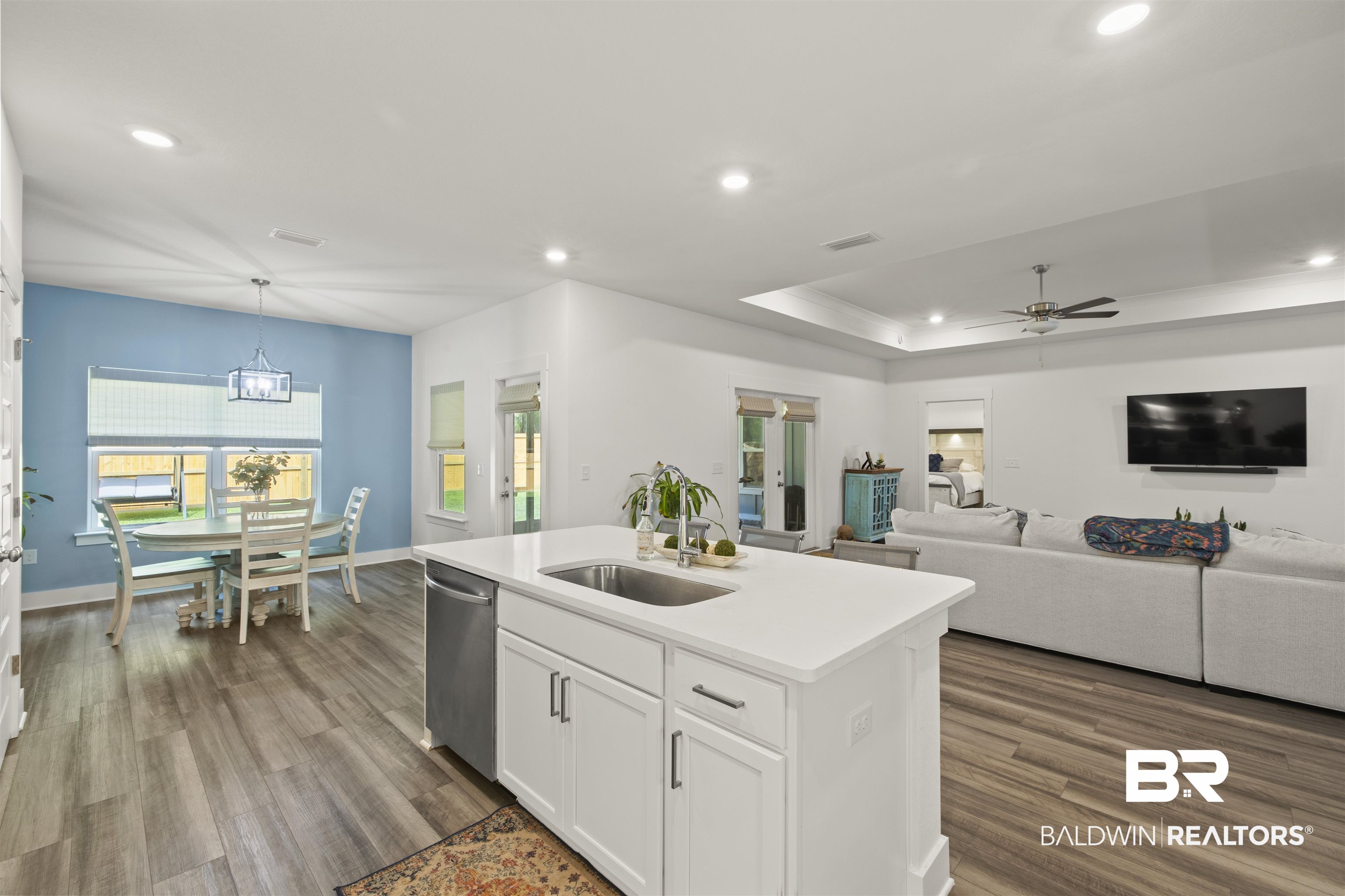 251 Bronze Street Fairhope, AL 36532 - Photo 9 of 36