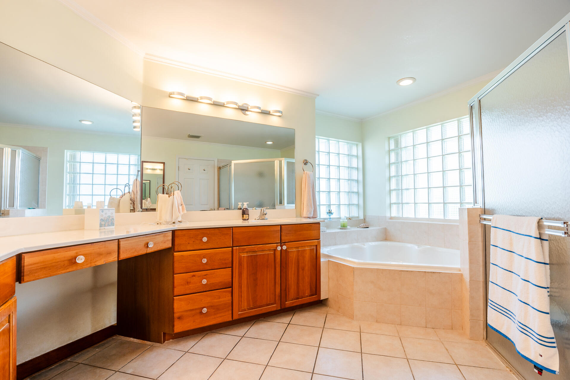 3302 Ridge Trace Davie, FL 33328 - Photo 14 of 41 3302RidgeTrace-3