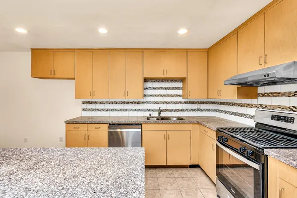 $389,990 | 200 Dorita Way, Modesto, CA 95354