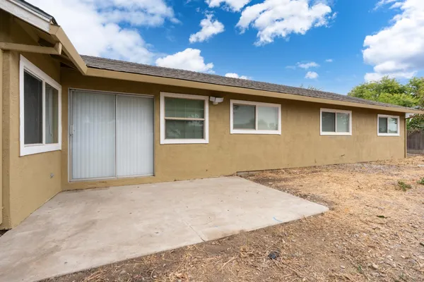 $389,990 | 200 Dorita Way, Modesto, CA 95354