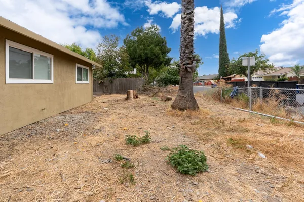 $389,990 | 200 Dorita Way, Modesto, CA 95354