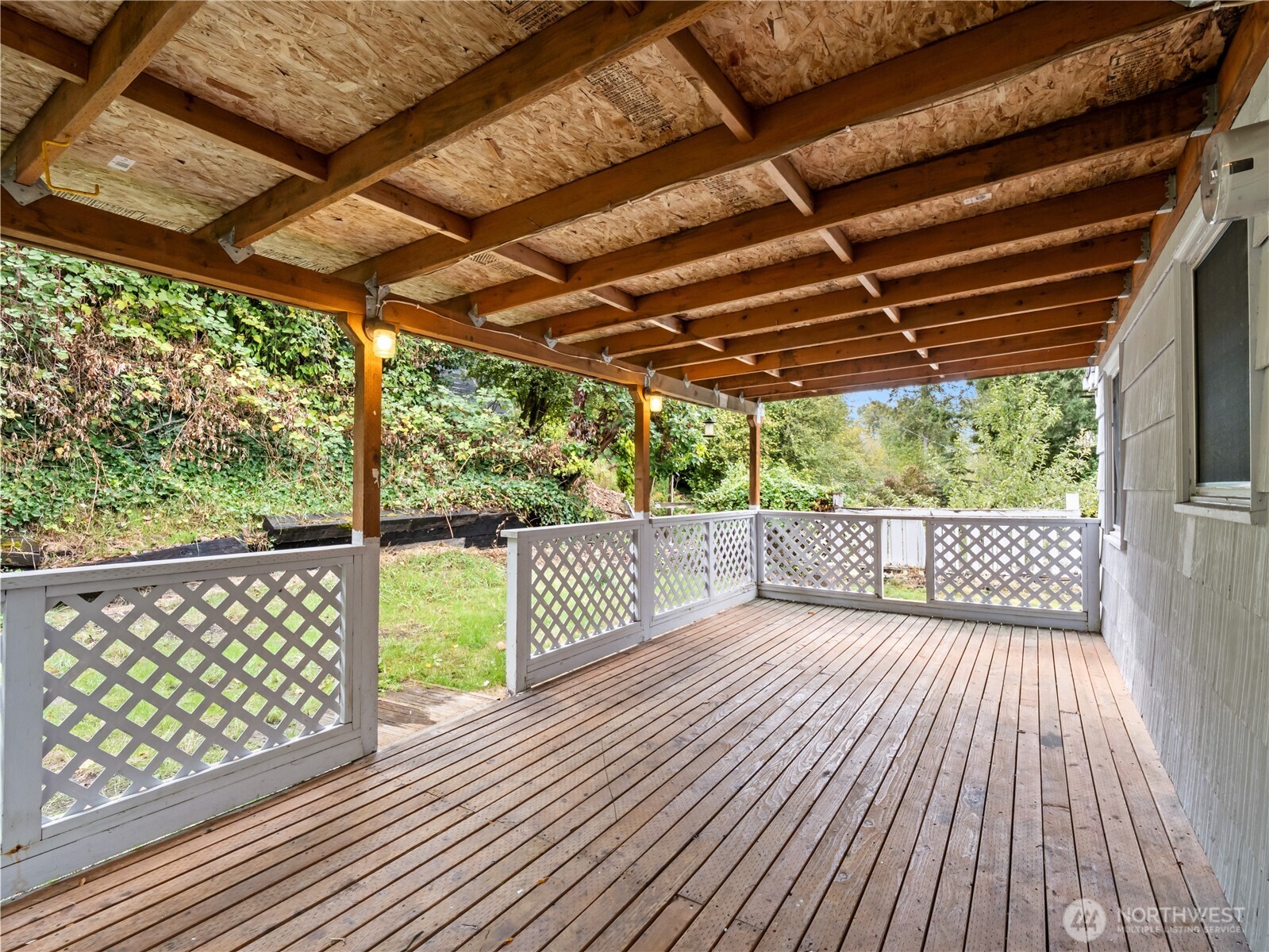 11640 59th Avenue South Seattle, WA 98178 - Photo 23 of 33 a view of deck with wooden floor