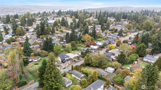 $569,950 | 11640 59th Avenue South, Seattle, WA 98178