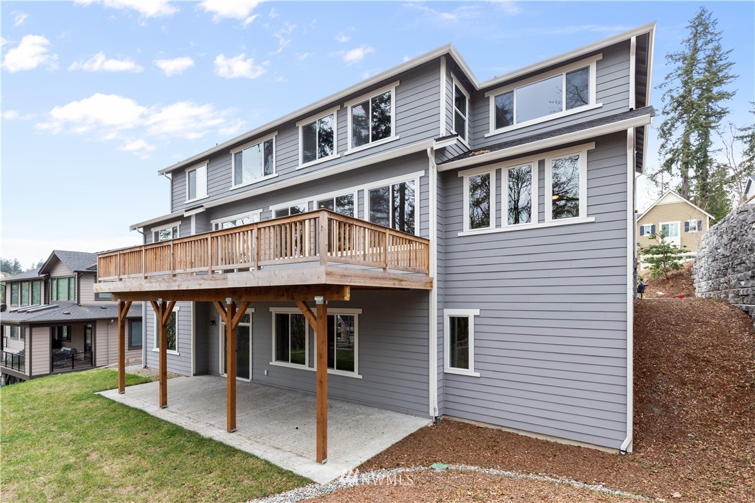 10003 Northeast 162nd Street Bothell, WA 98011 - Photo 34 of 40 Gallery Image 34