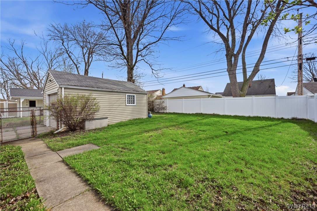 74 Sherwin Drive Tonawanda, NY 14150 - Photo 30 of 34
