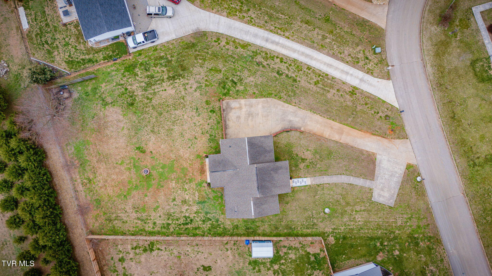 510 Ebenezer Loop Chuckey, TN 37641 - Photo 30 of 31 105