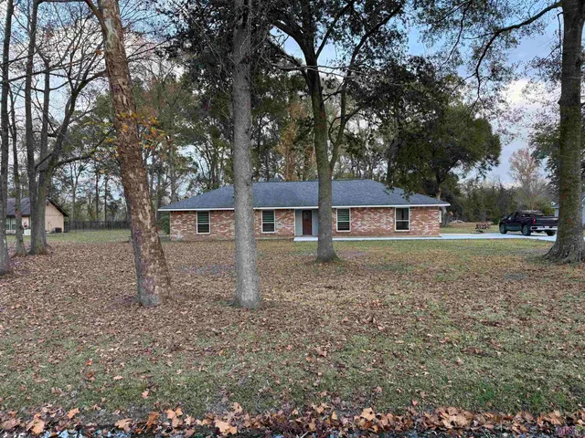 $250,000 | 10522 Shadow Lake Drive, Geismar, LA 70734
