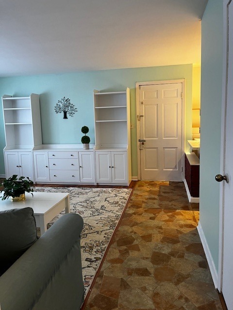 520 North Wolf Road, Unit 203 Hillside, IL 60162 - Photo 4 of 19