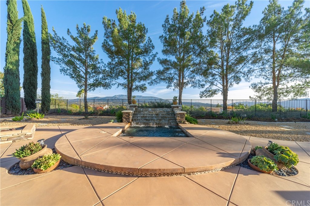 43240 Brookway Drive Temecula, CA 92592 - Photo 1 of 1 a view of a basketball court