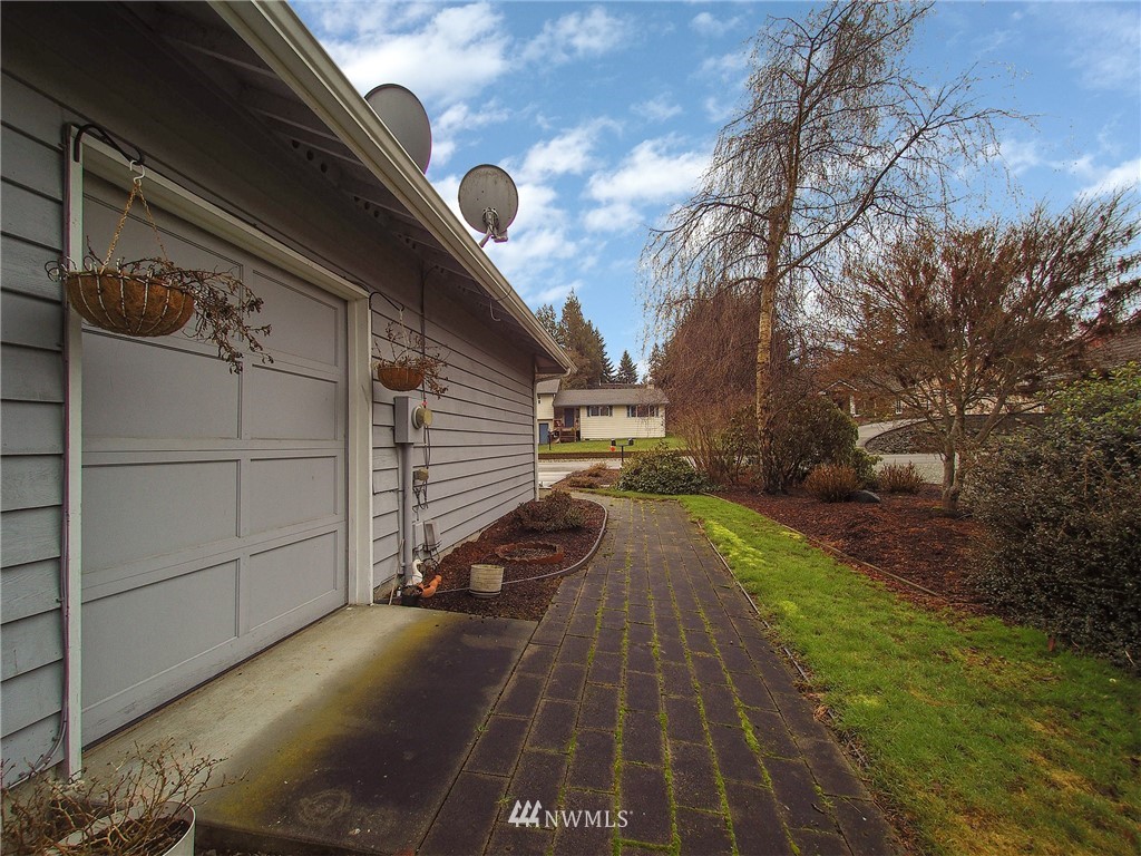 162 Hurricane Ridge Drive Sequim, WA 98382 - Photo 38 of 40 Gallery Image 38