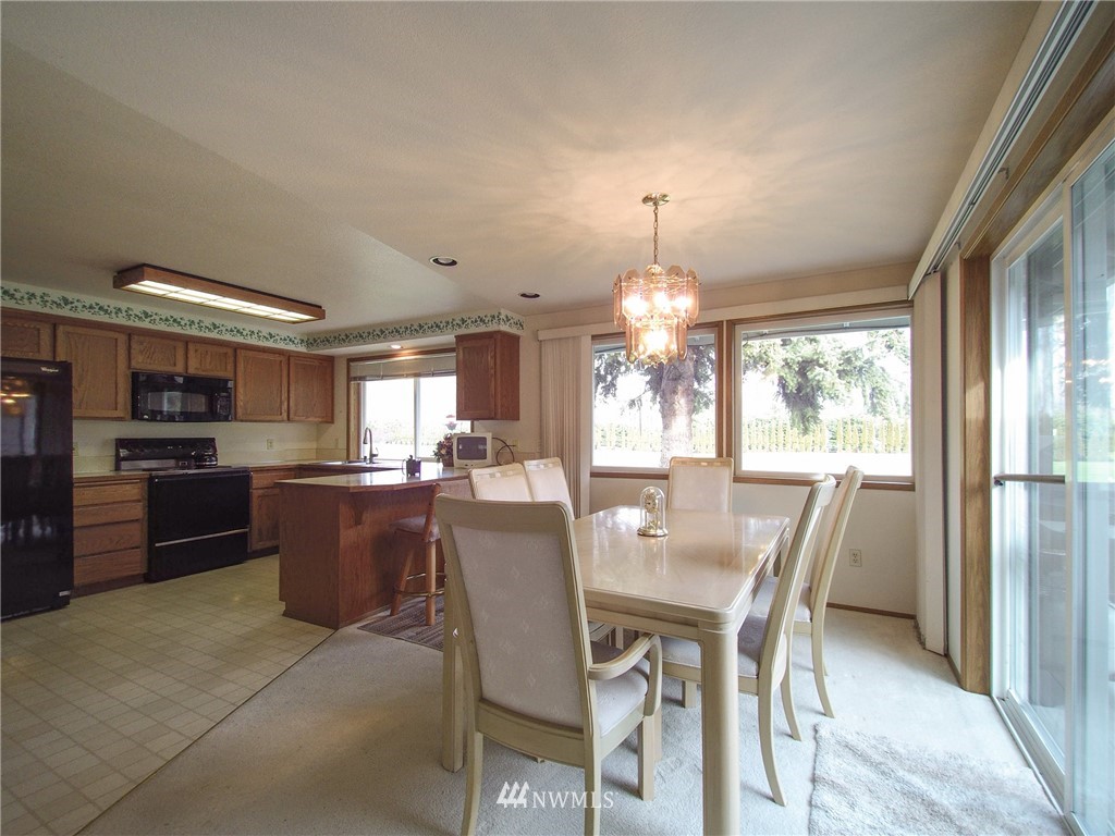 162 Hurricane Ridge Drive Sequim, WA 98382 - Photo 8 of 40 Gallery Image 8