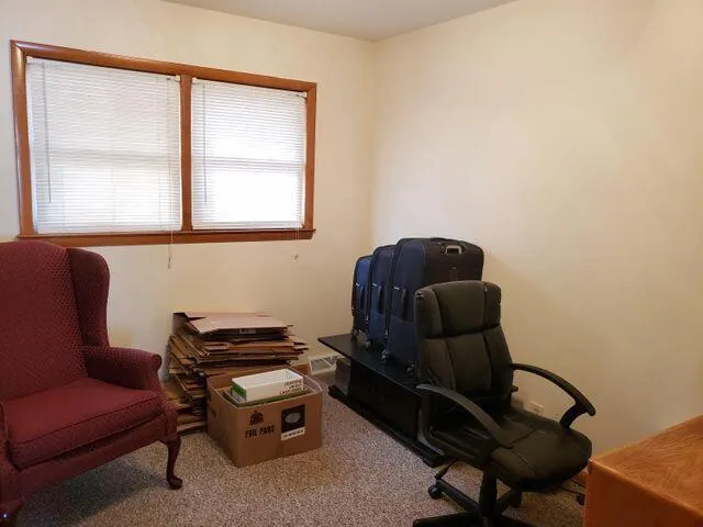 $1,695 | 11325 West Center Street, Wauwatosa, WI 53226