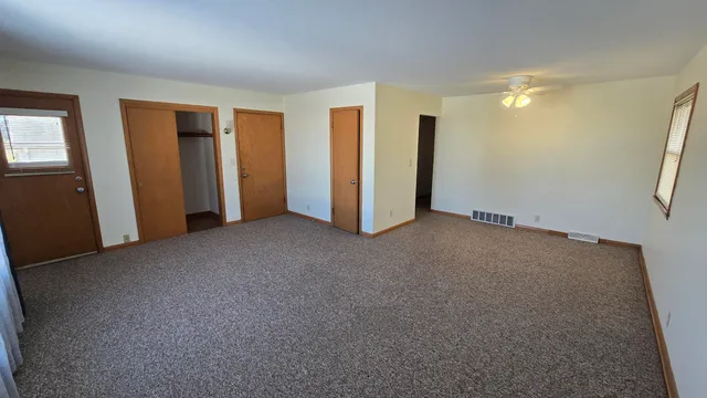 $1,695 | 11325 West Center Street, Wauwatosa, WI 53226