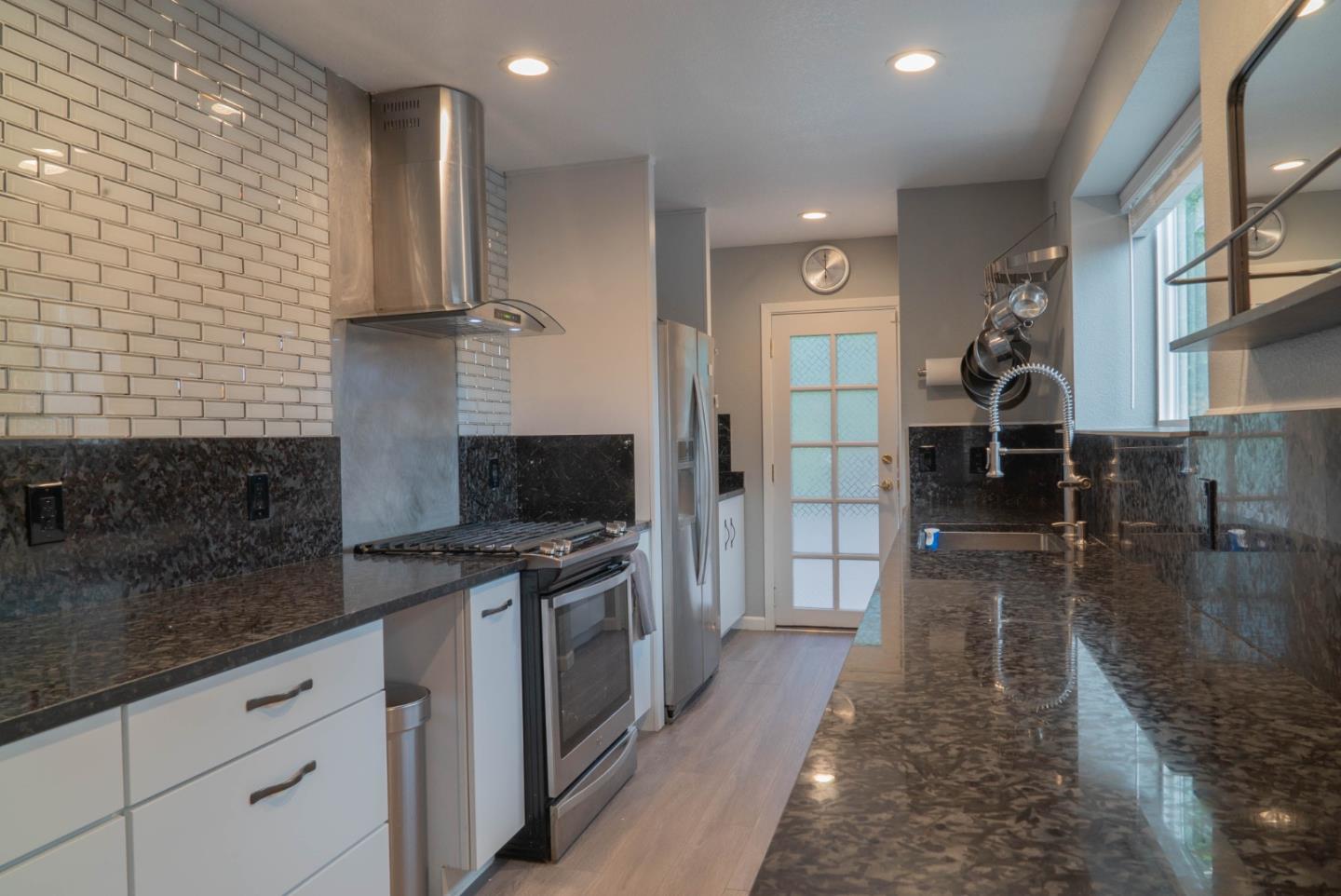 923 Paloma Road Del Rey Oaks, CA 93940 - Photo 8 of 17 Gallery Image 8